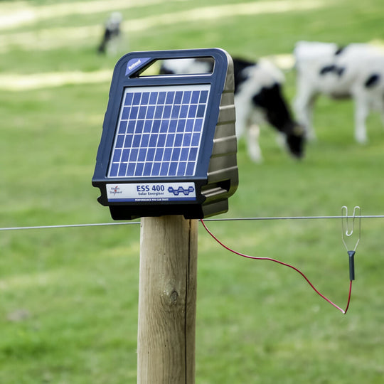 Hegnsgenerator Rutland ESS 400 Solcelle